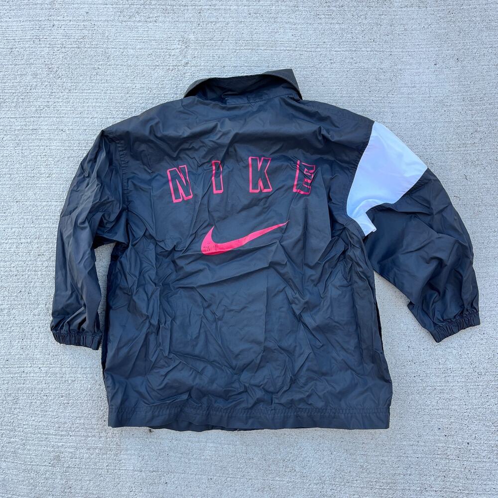 Vintage Black and Red Women’s Nike Windbreaker Size Small
